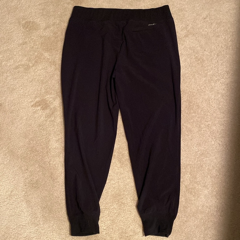 Joggers - Picture 2 of 3